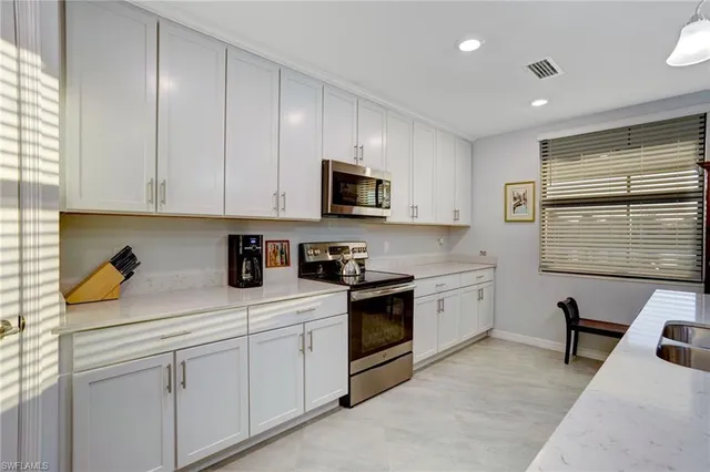 $530,000 | 2351 Montserrat Lane, Unit 101, Naples, FL 34120