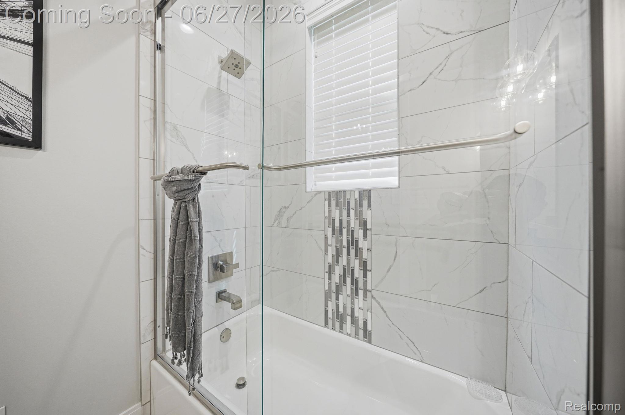 3898 Albatross Court Rochester, MI 48309 - Photo 34 of 63 34-web-or-mls-albatross_final_034.jpg