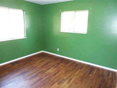 3351 West Carpenter Road Flint, MI 48504 - Photo 5 of 8 20110207-4.JPG