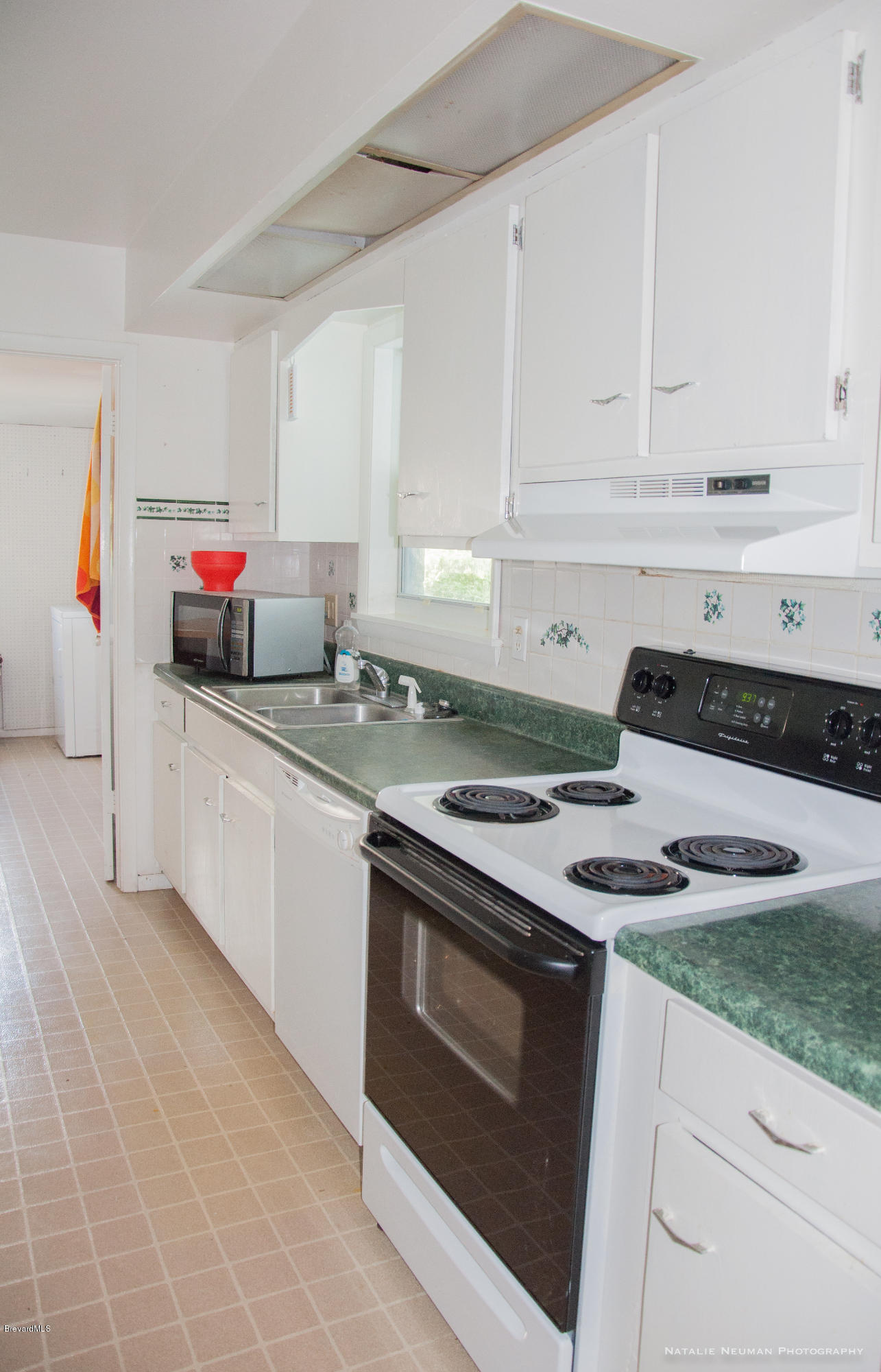 2166 Heath Road Melbourne, FL 32935 - Photo 5 of 12 JB-0966