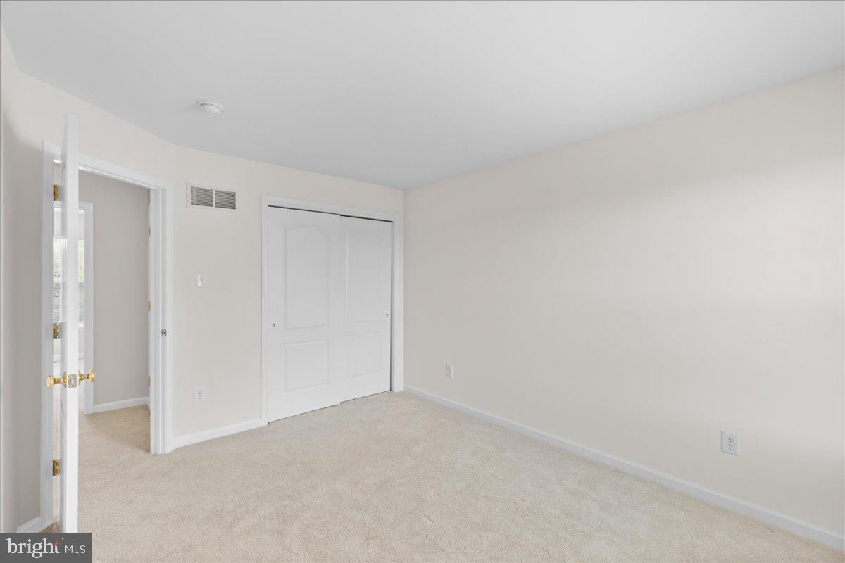 1437 Balmoral Road Coatesville, PA 19320 - Photo 20 of 52 Bright and airy blank canvas room.