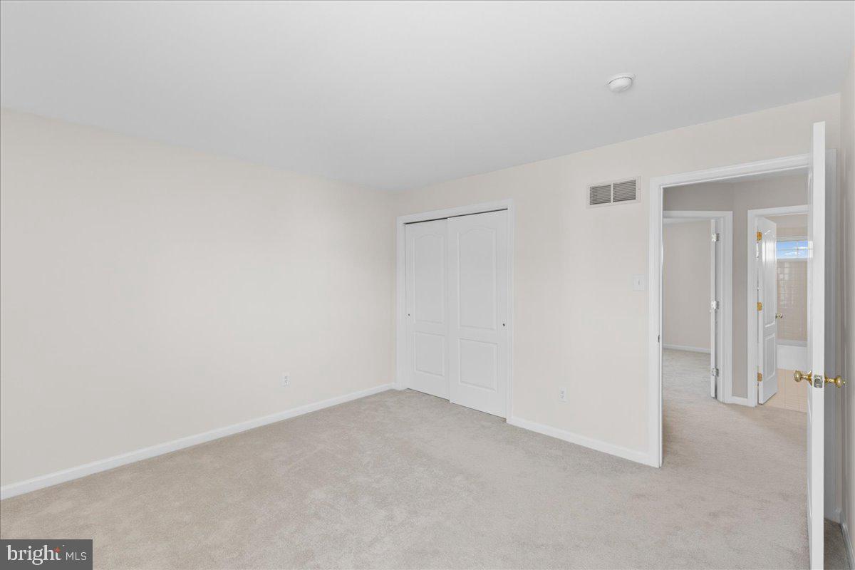 1437 Balmoral Road Coatesville, PA 19320 - Photo 23 of 52 Spacious, versatile room awaits your touch.