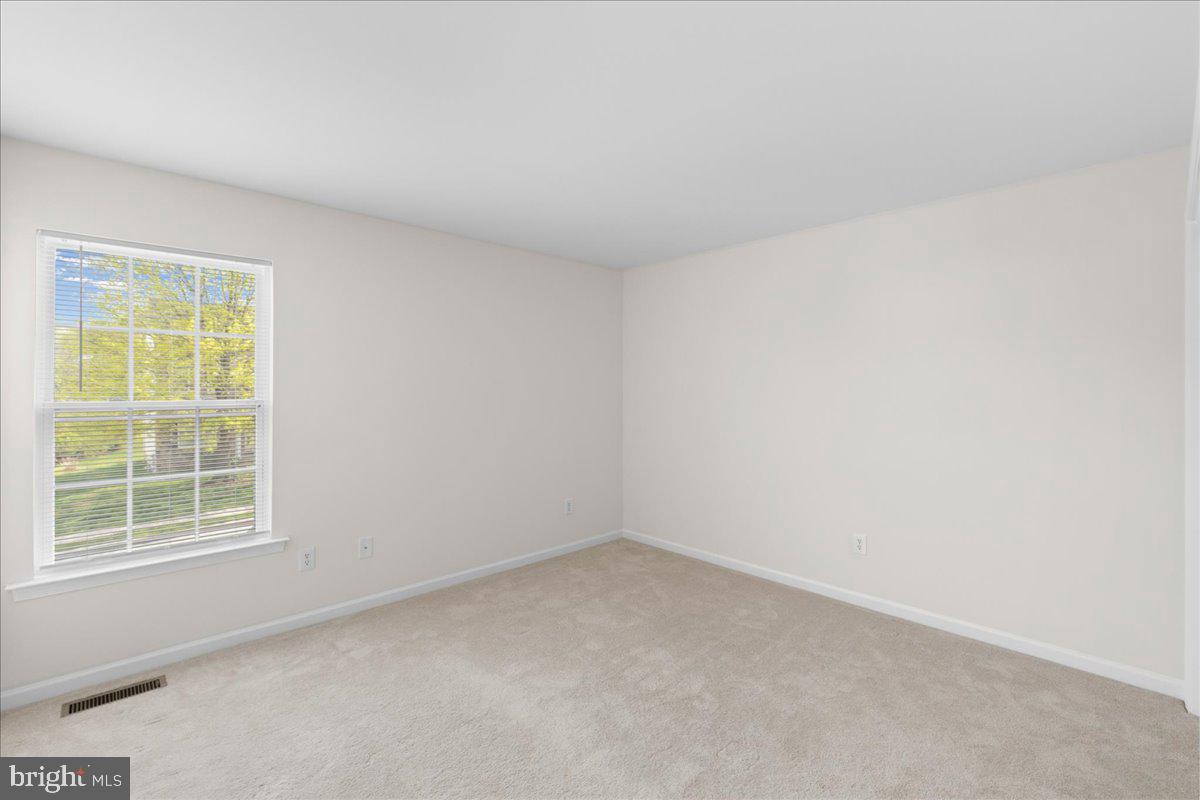 1437 Balmoral Road Coatesville, PA 19320 - Photo 24 of 52 Bright and airy blank canvas awaits.