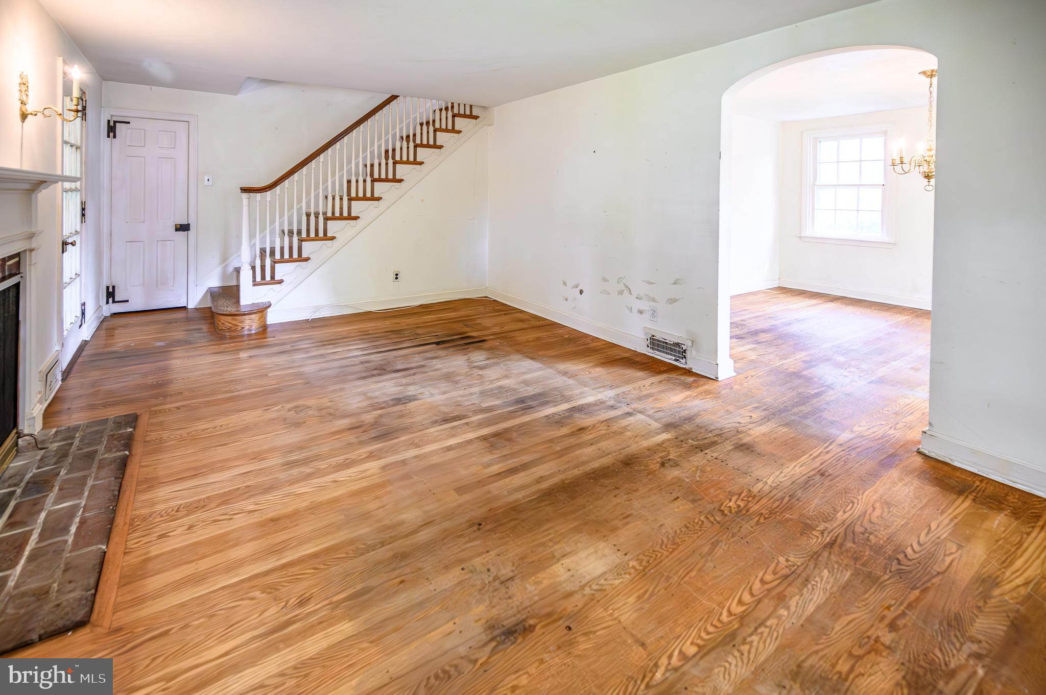 540 Beaver Road Glenside, PA 19038 - Photo 6 of 30 Hardwood Floors