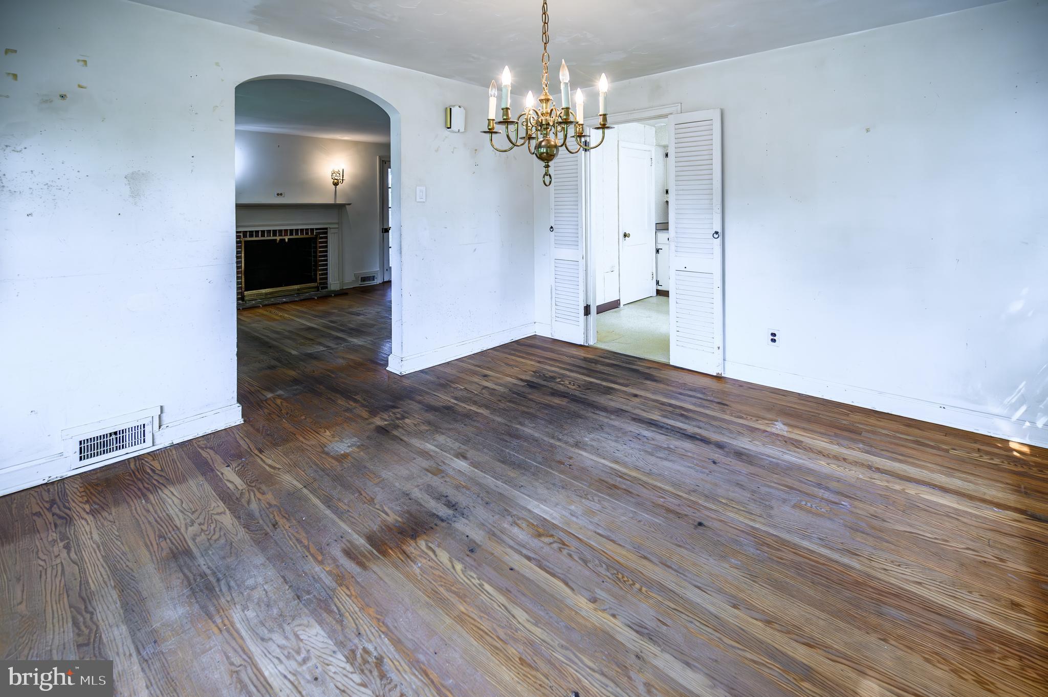 540 Beaver Road Glenside, PA 19038 - Photo 7 of 30 Dining Room