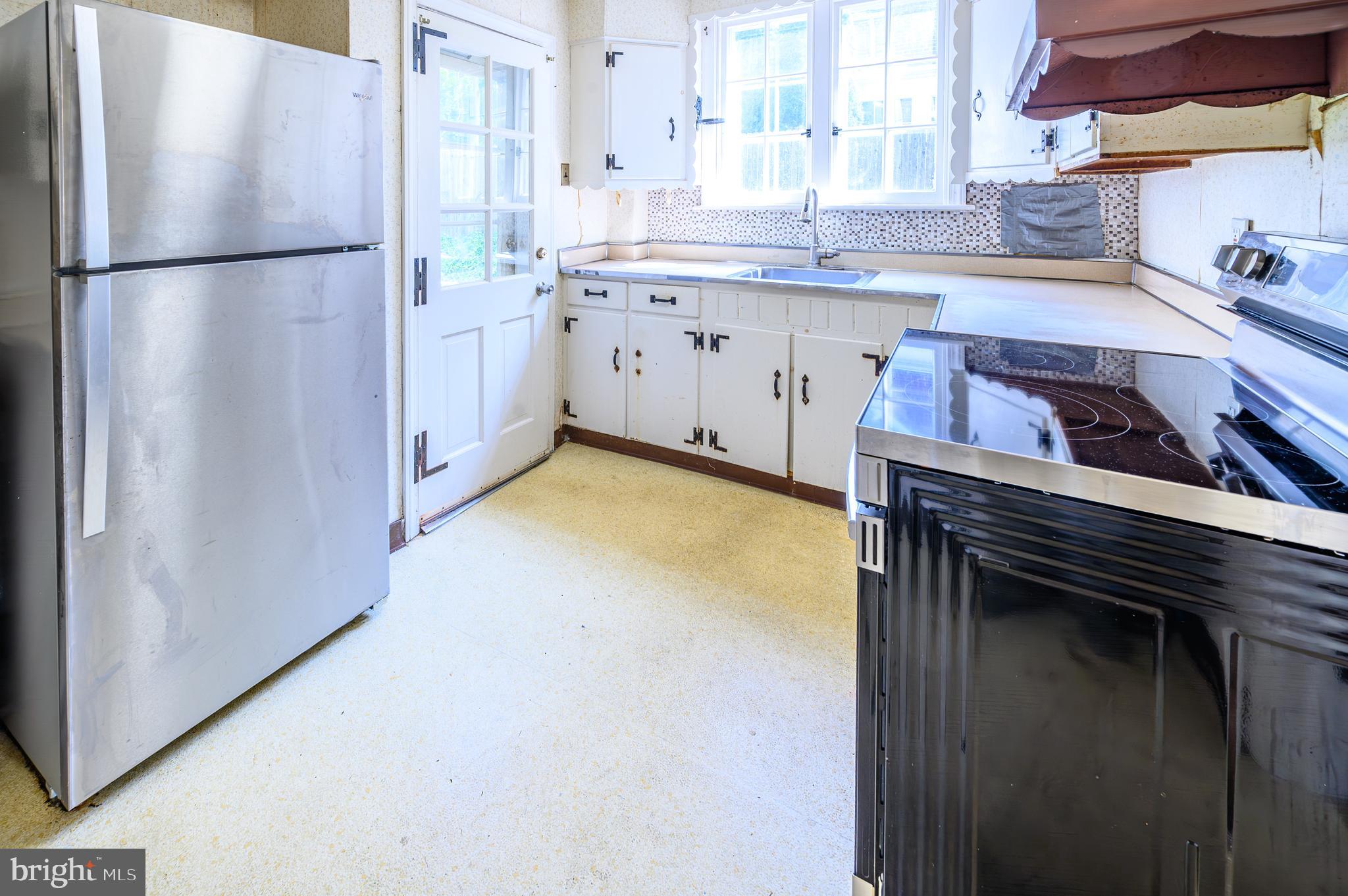 540 Beaver Road Glenside, PA 19038 - Photo 10 of 30 Kitchen