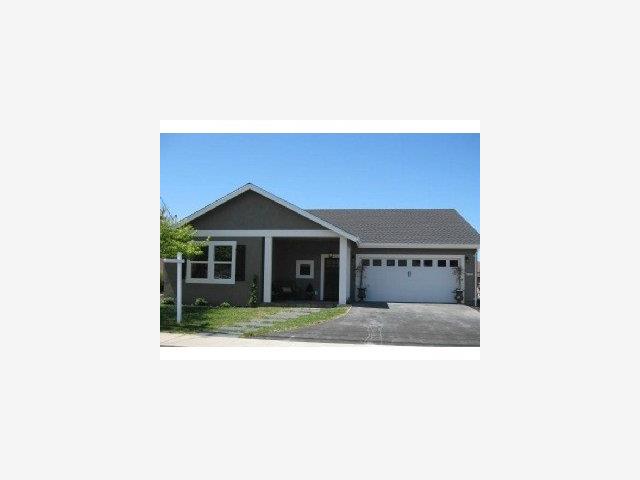 1152 Peralta Road Pacifica, CA 94044 - Photo 1 of 9 Gallery Image 1