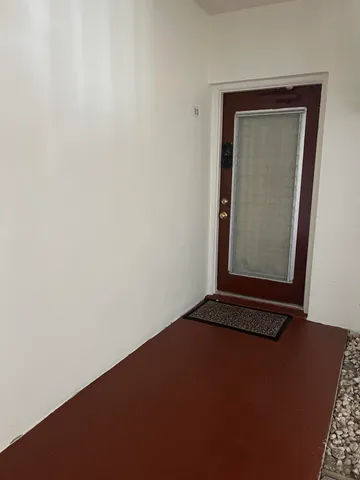 $1,400 | 110 Lake Anne Drive, Unit 110, West Palm Beach, FL 33411