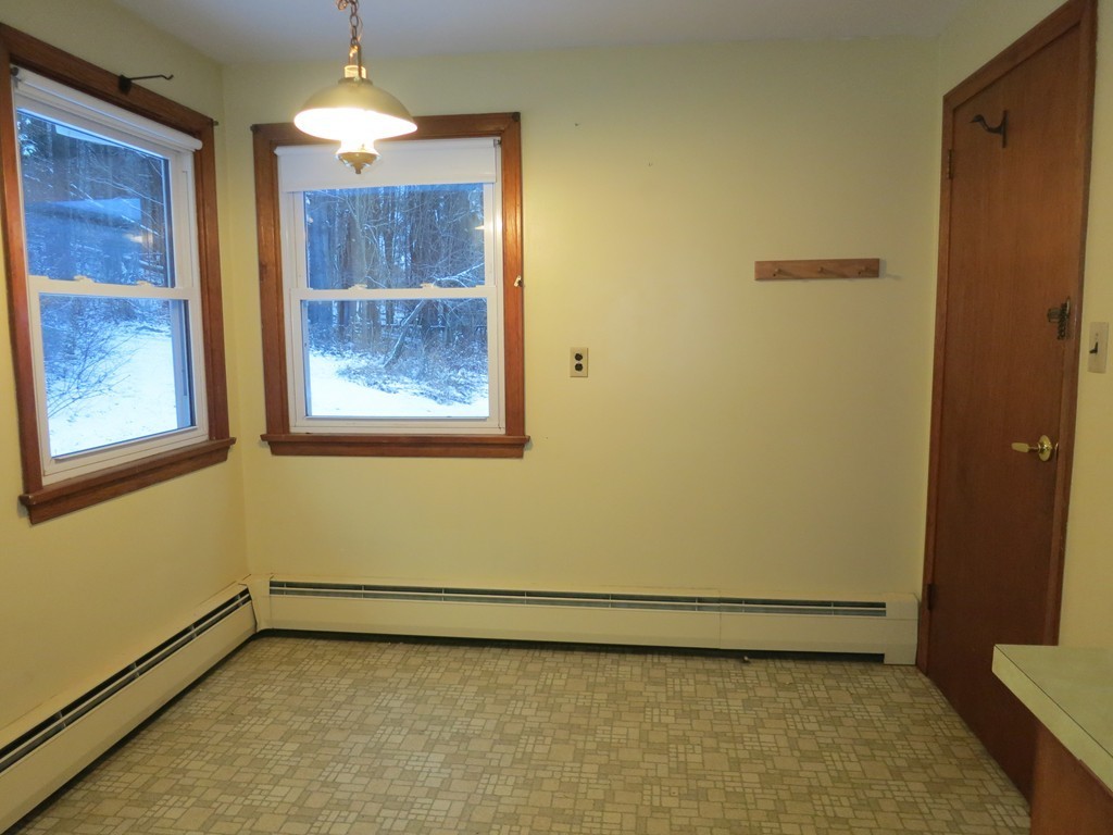 402 Leyden Road Greenfield, MA 01301 - Photo 7 of 29 Gallery Image 7