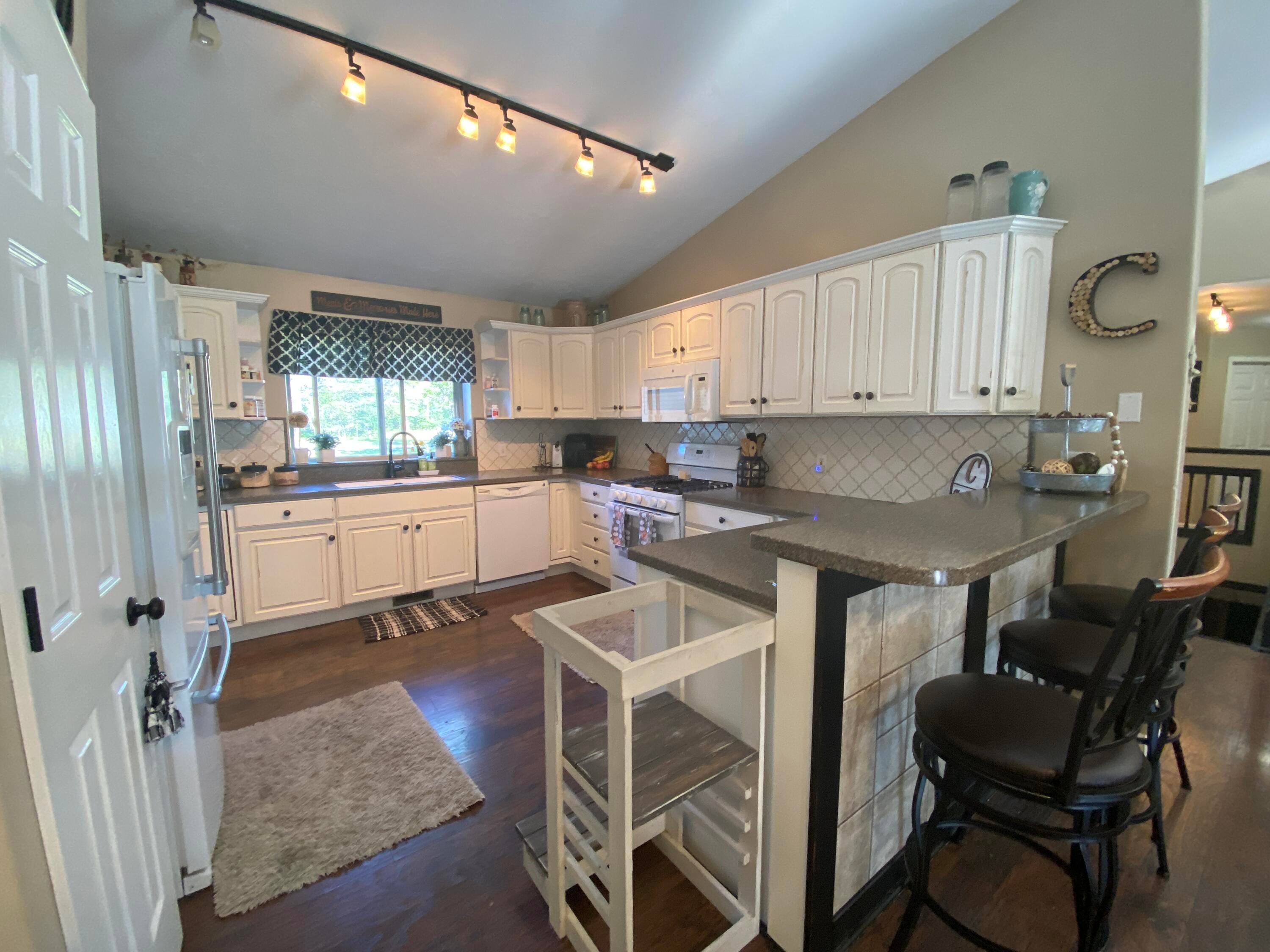 11365 Stephan Bridge Road Roscommon, MI 48653 - Photo 17 of 40 Gallery Image 17