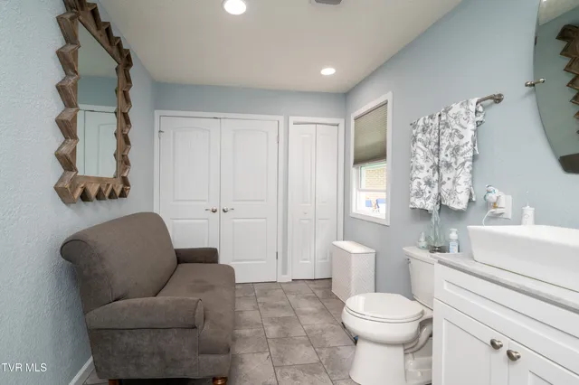 $300,000 | 1736 Valley View Drive, Big Stone Gap, VA 24219