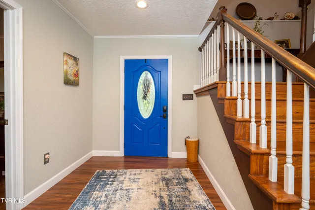 $300,000 | 1736 Valley View Drive, Big Stone Gap, VA 24219