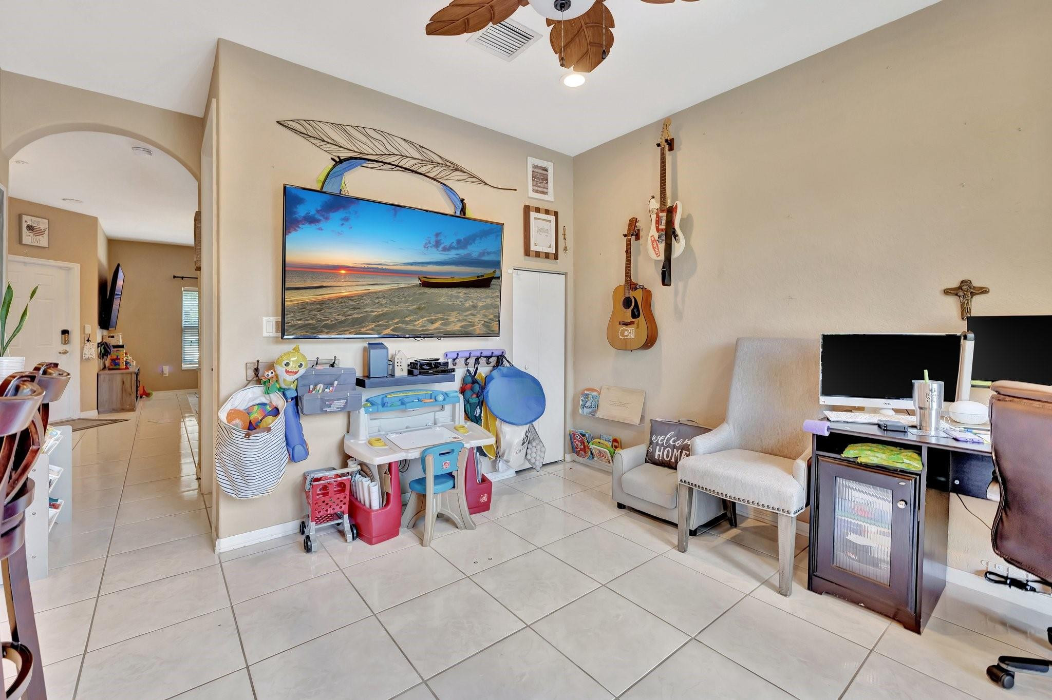 2851 Prospect Road, Unit 1209 Tamarac, FL 33309 - Photo 13 of 43 Photo 13