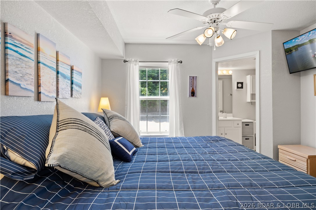 40 Lighthouse Road, Unit 1302 Lake Ozark, MO 65049 - Photo 12 of 25 Gallery Image 12