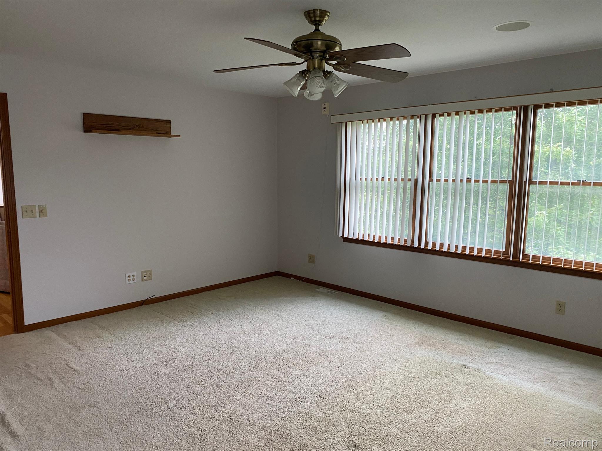 6085 Cook Road Swartz Creek, MI 48473 - Photo 17 of 49 Gallery Image 17