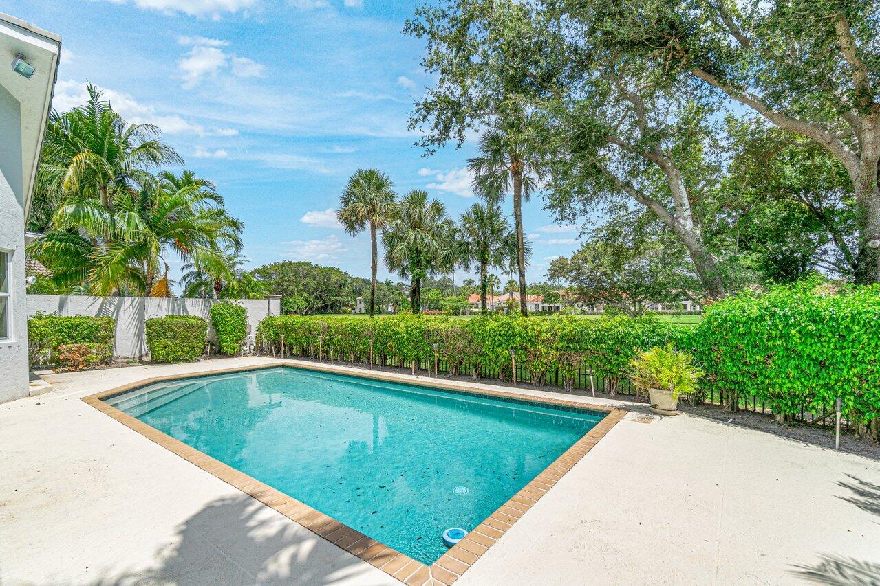 2142 Northwest 60th Circle Boca Raton, FL 33496 - Photo 28 of 31 030-2142Northwest60thCircle-BocaRaton-FL