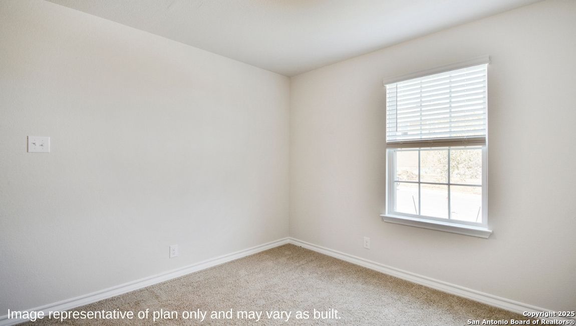 636 Sumpter Banks Cibolo, TX 78108 - Photo 19 of 40 an empty room with a window
