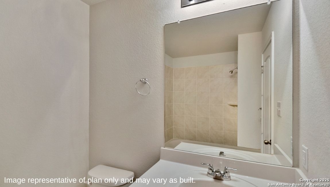 636 Sumpter Banks Cibolo, TX 78108 - Photo 24 of 40 a bathroom with a shower and a sink