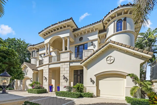 $10,250,000 | 4230 Intracoastal Drive, Highland Beach, FL 33487