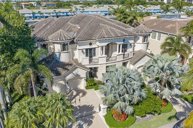 $10,250,000 | 4230 Intracoastal Drive, Highland Beach, FL 33487