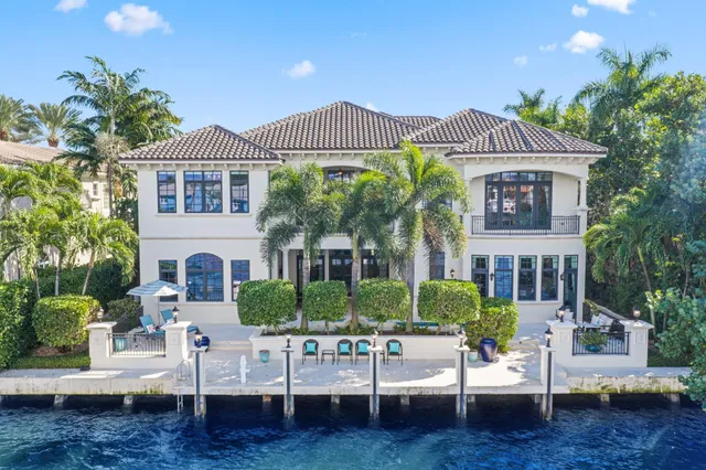$10,250,000 | 4230 Intracoastal Drive, Highland Beach, FL 33487