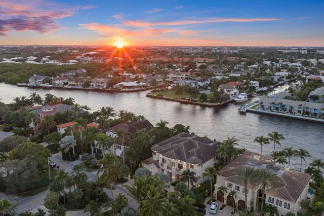$10,250,000 | 4230 Intracoastal Drive, Highland Beach, FL 33487