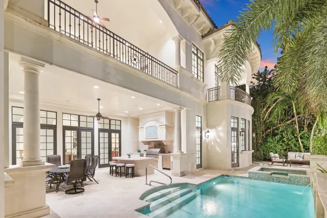 $10,250,000 | 4230 Intracoastal Drive, Highland Beach, FL 33487