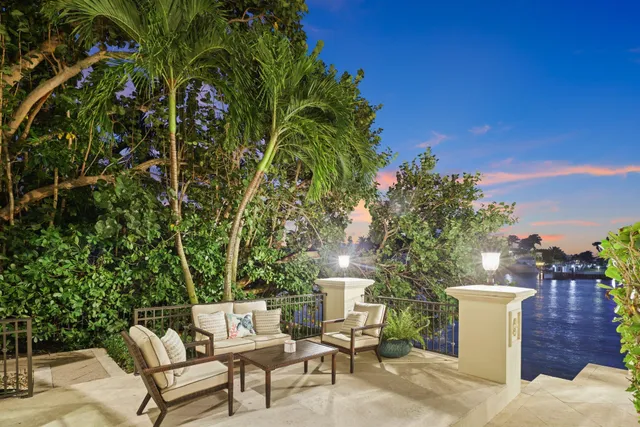 $10,250,000 | 4230 Intracoastal Drive, Highland Beach, FL 33487