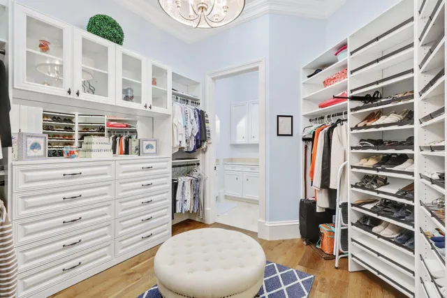 $10,250,000 | 4230 Intracoastal Drive, Highland Beach, FL 33487