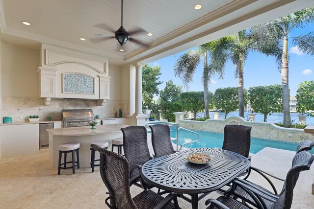 $10,250,000 | 4230 Intracoastal Drive, Highland Beach, FL 33487