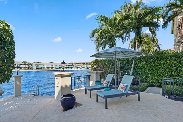 $10,250,000 | 4230 Intracoastal Drive, Highland Beach, FL 33487