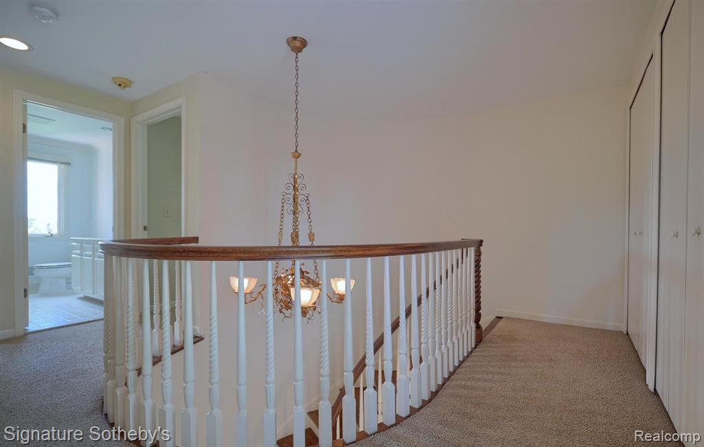1875 Pine Ridge Lane Bloomfield Hills, MI 48302 - Photo 20 of 40