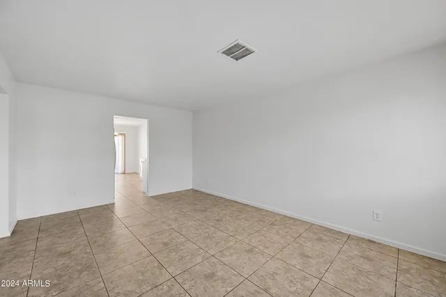 $1,250 | 6337 East Avalon Street, Unit 2, Mesa, AZ 85205