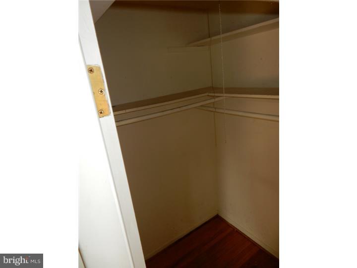 3 Freeport Road New Castle, DE 19720 - Photo 16 of 24 Closet