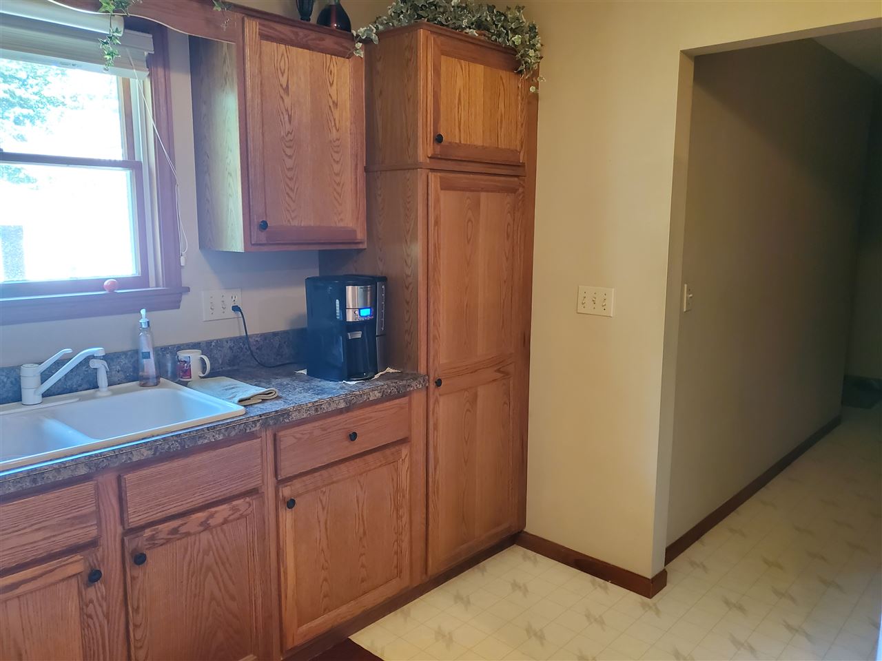 1694 West Ridge Road Bay City, MI 48708 - Photo 22 of 74