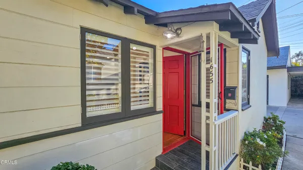 $2,700 | 1655 Allen Avenue, Pasadena, CA 91104