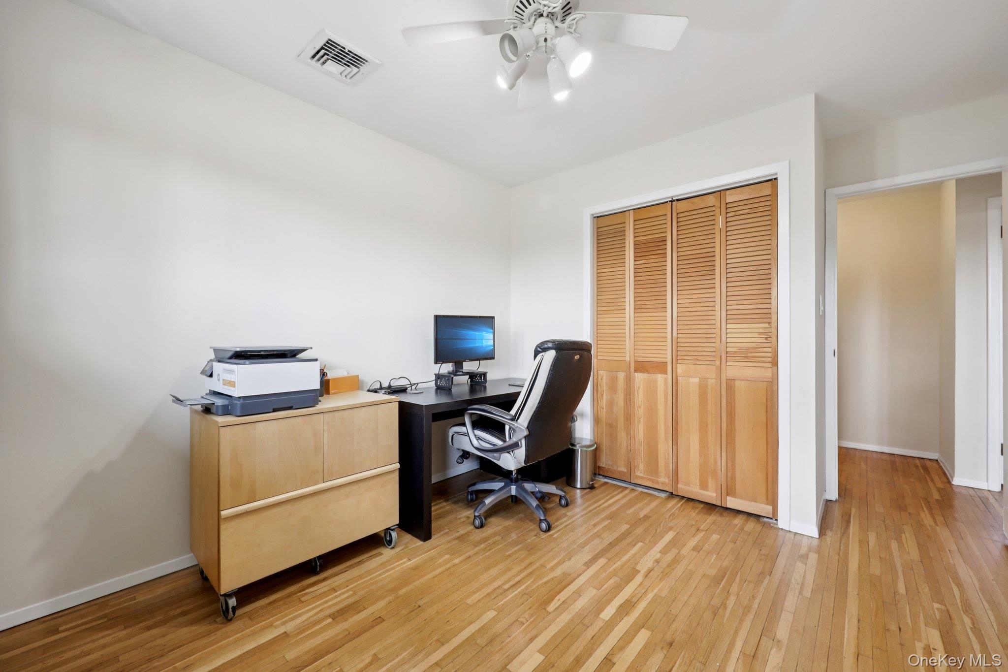 2859 Saw Mill Road Wantagh, NY 11793 - Photo 12 of 39