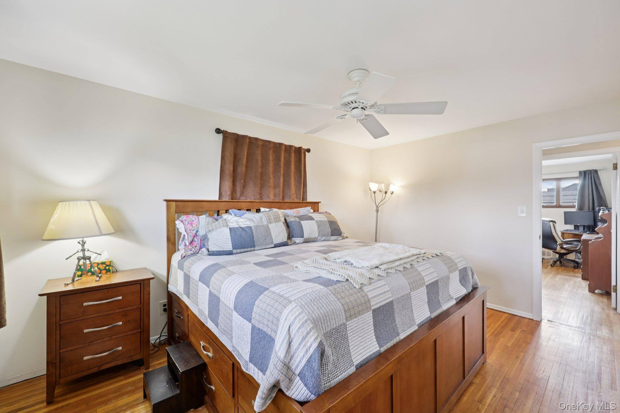 2859 Saw Mill Road Wantagh, NY 11793 - Photo 14 of 39