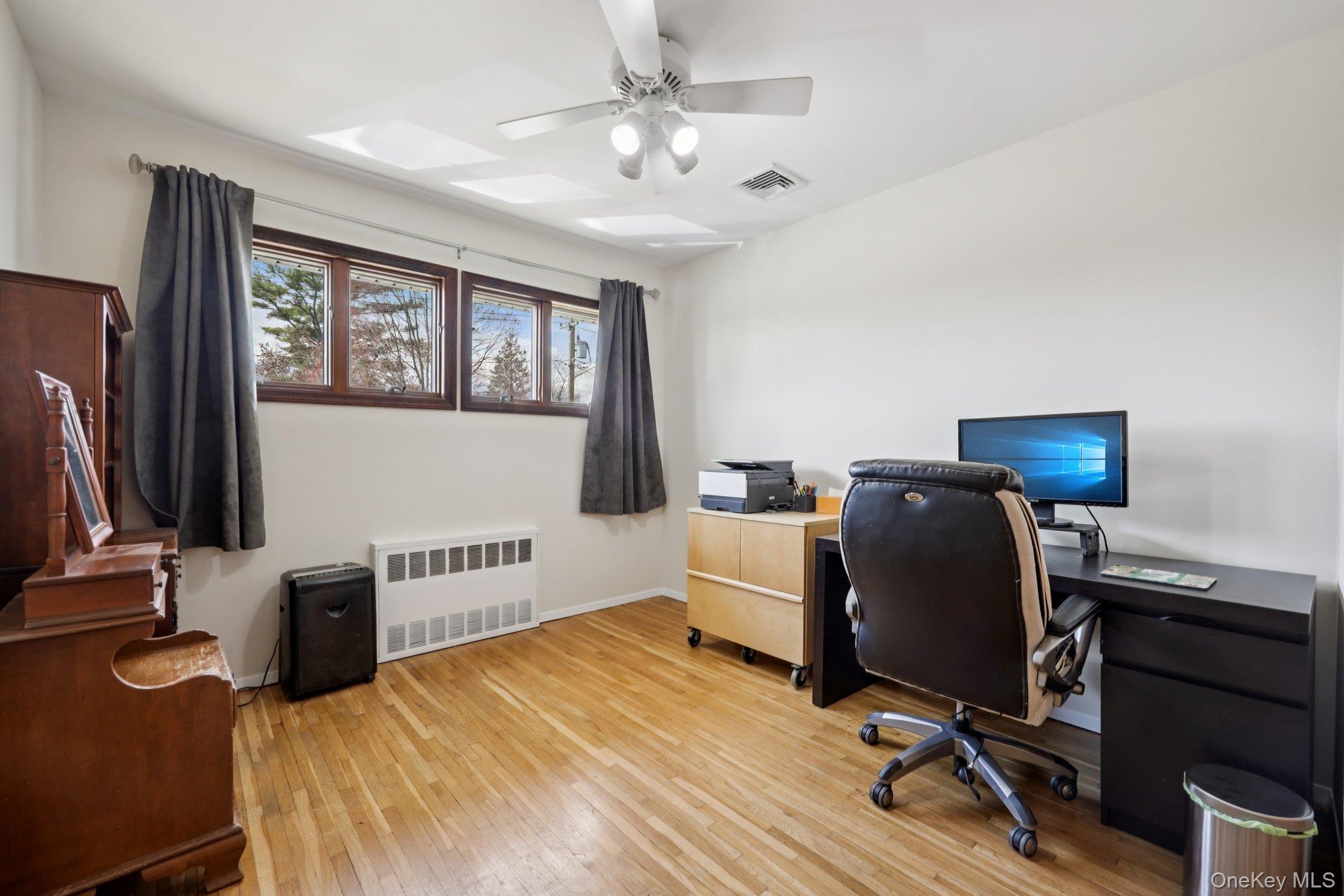 2859 Saw Mill Road Wantagh, NY 11793 - Photo 18 of 39