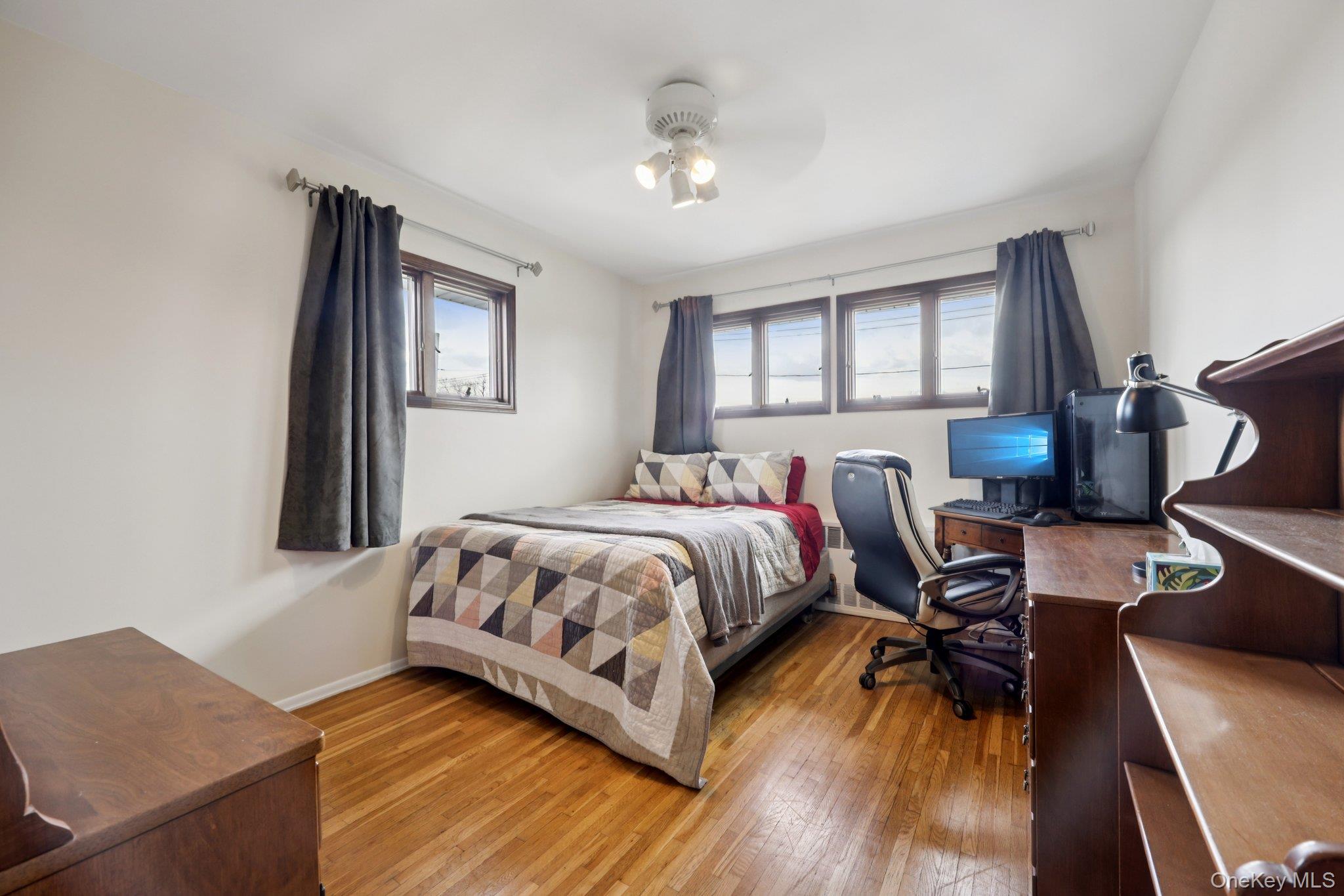 2859 Saw Mill Road Wantagh, NY 11793 - Photo 23 of 39