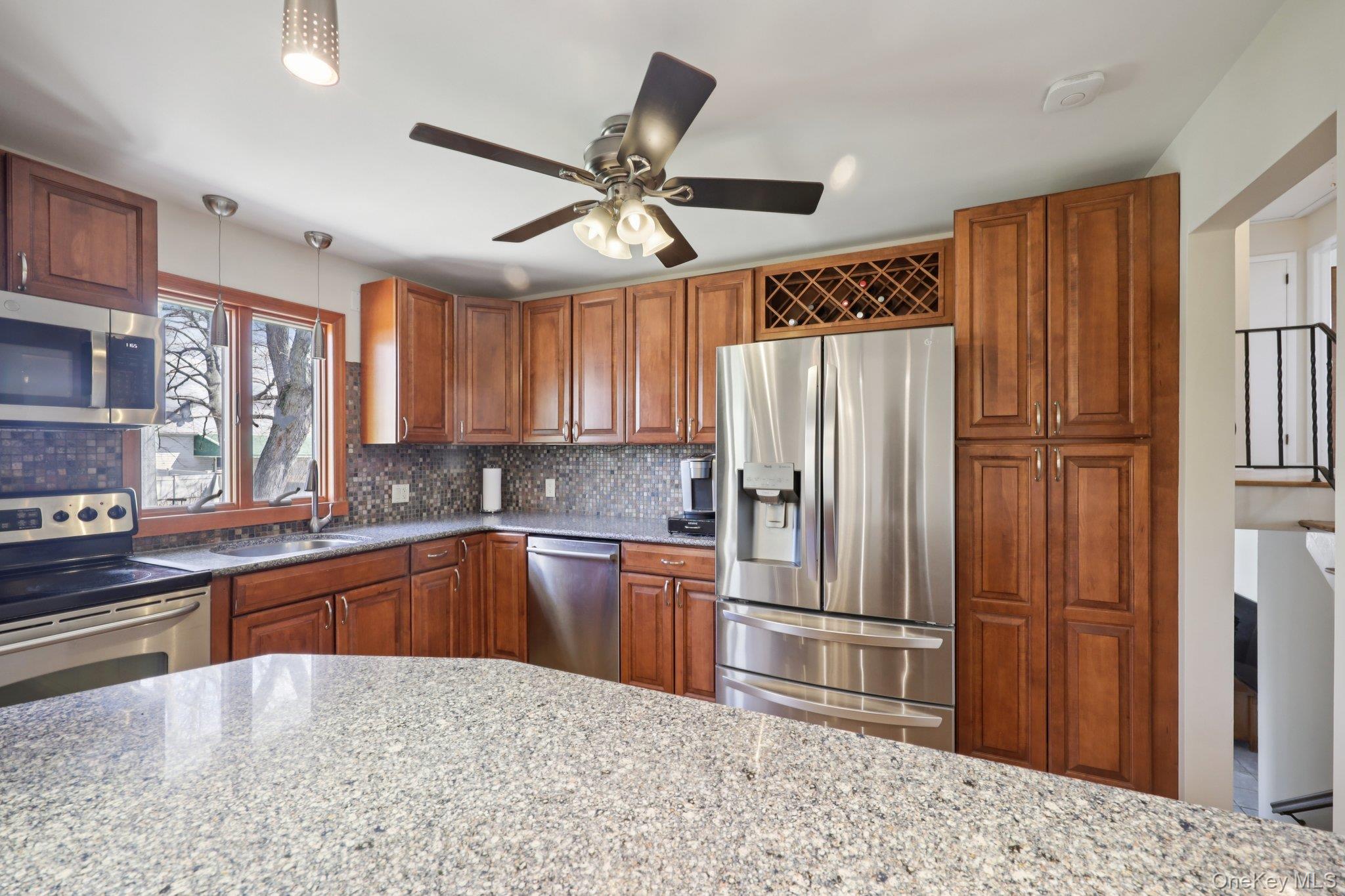 2859 Saw Mill Road Wantagh, NY 11793 - Photo 7 of 39