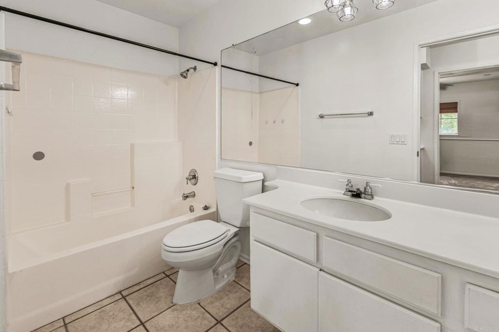 857 Rock Ridge Court Corona, CA 92878 - Photo 9 of 15 Upstairs