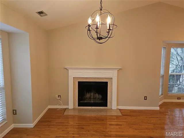 $1,750 | 317 Clayton Crossing Drive, Unit C, Ellisville, MO 63011