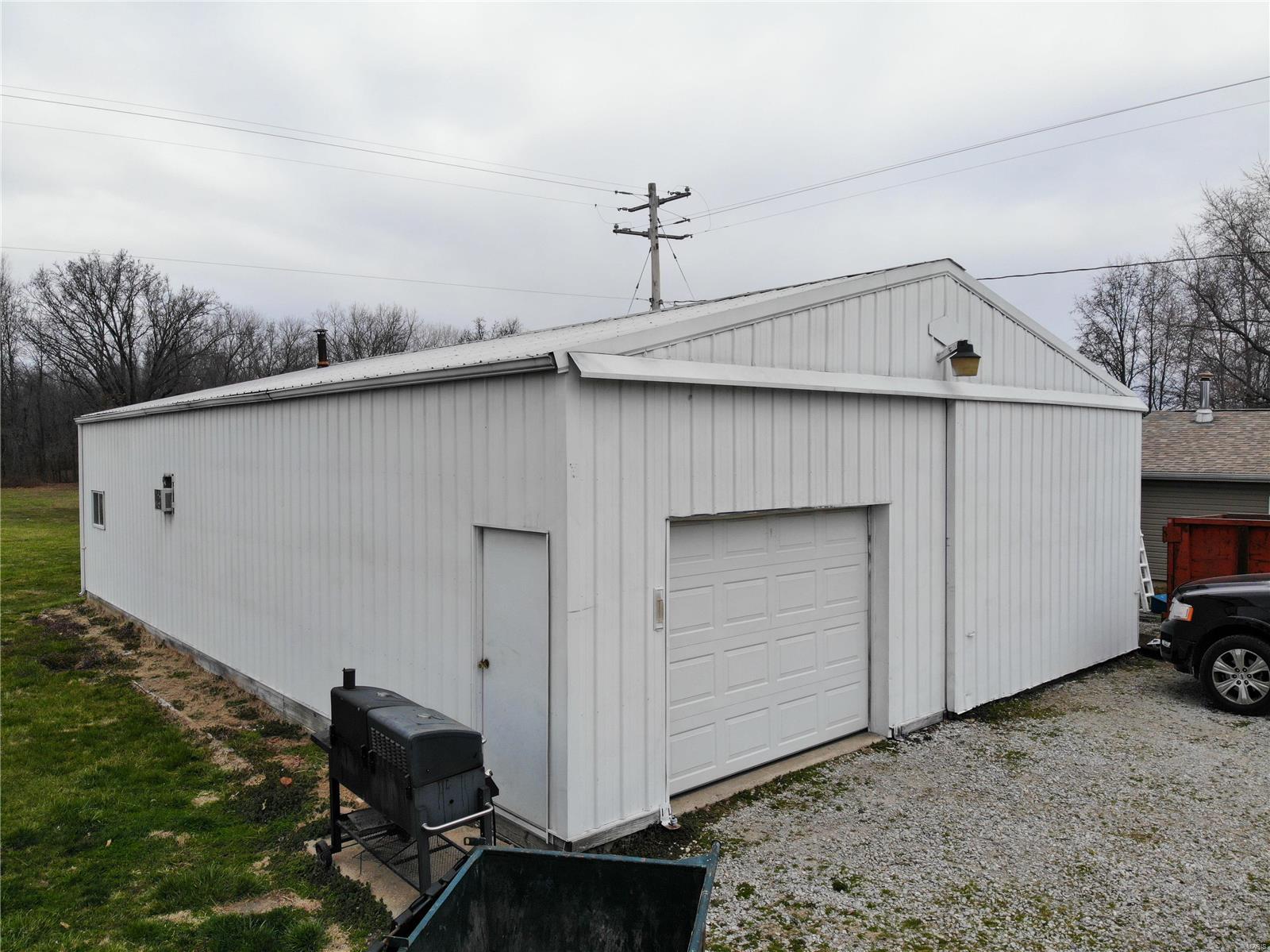 401 South A Street Vernon, IL 62892 - Photo 11 of 30