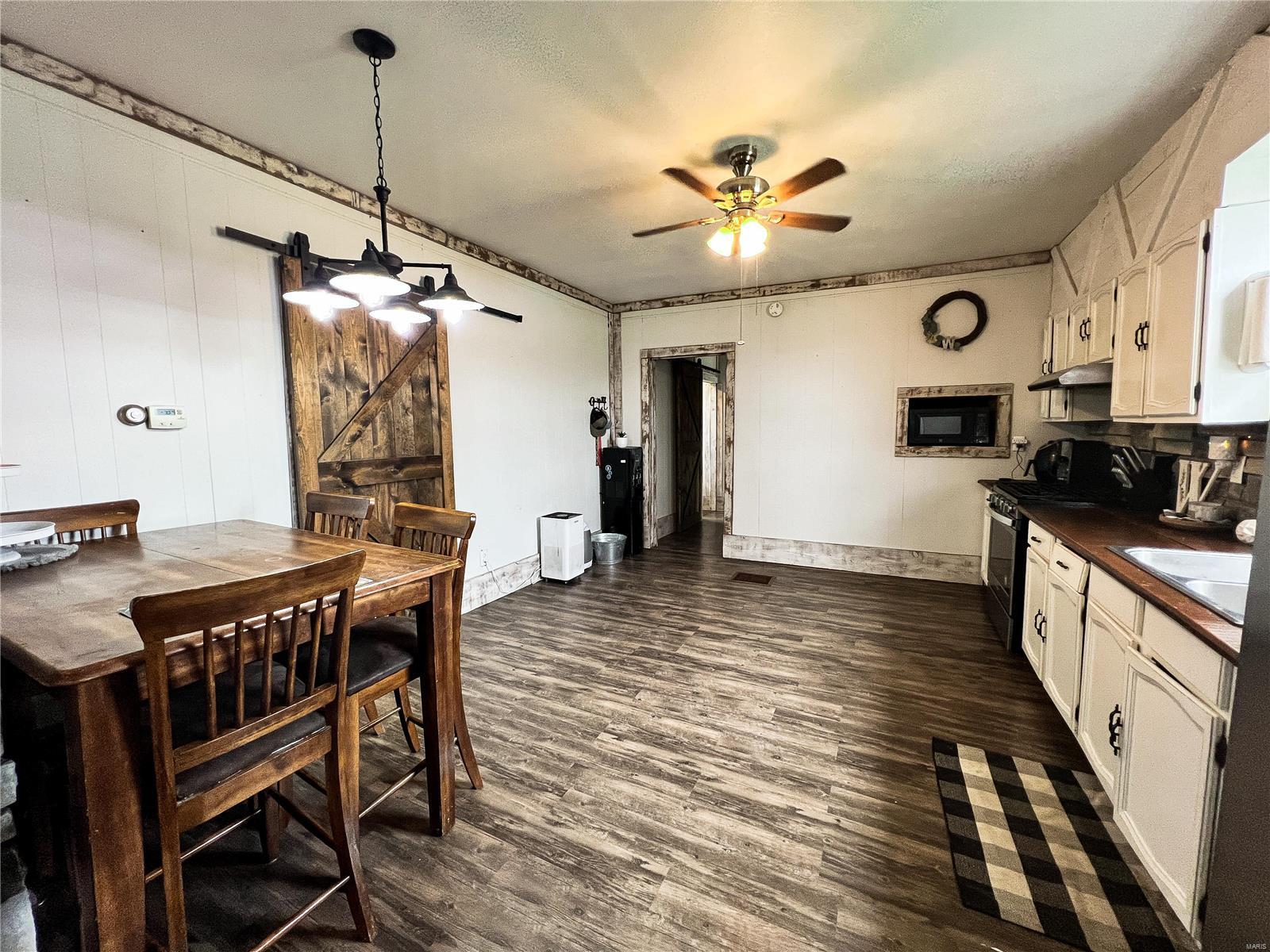 401 South A Street Vernon, IL 62892 - Photo 19 of 30