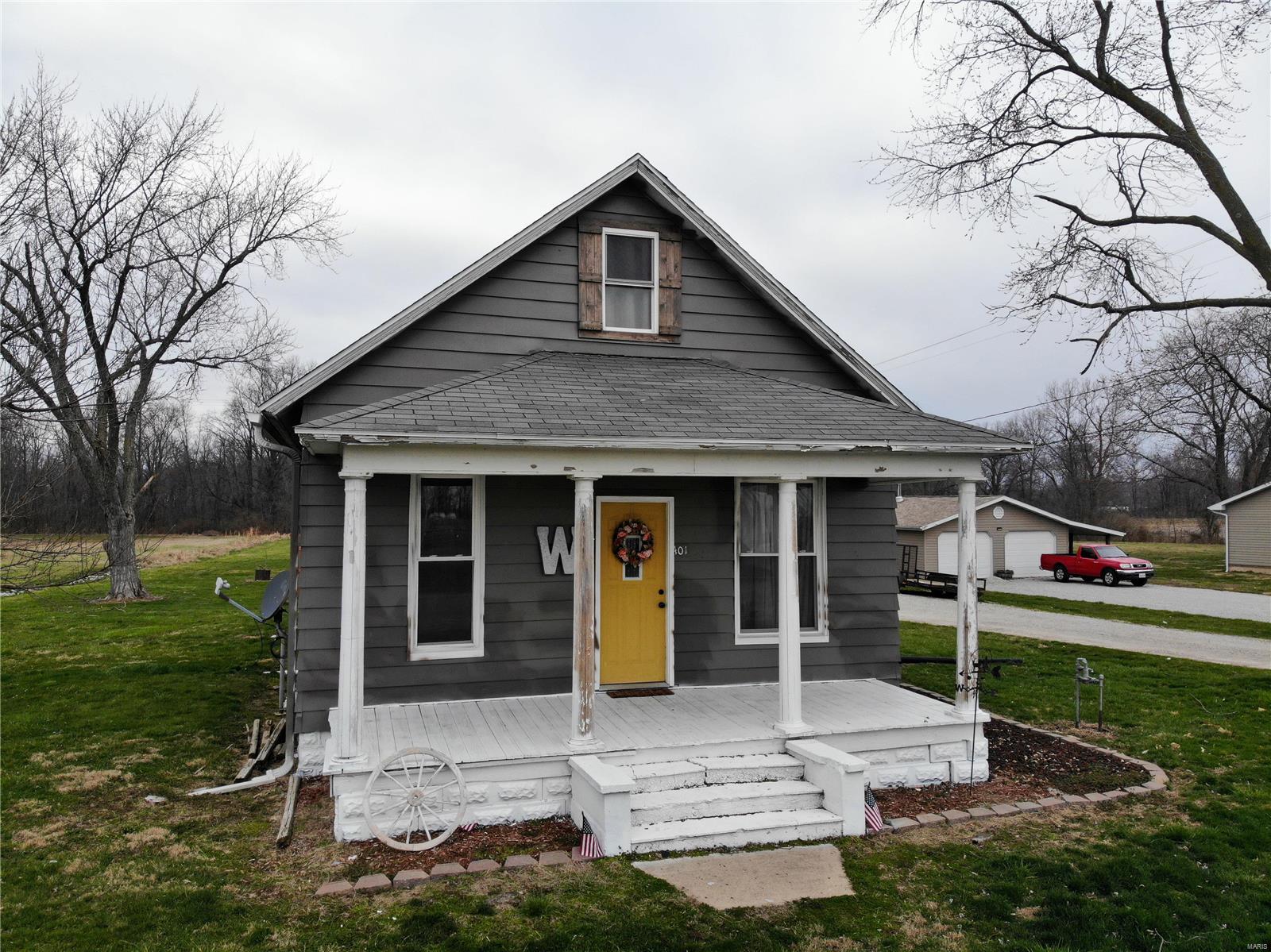 401 South A Street Vernon, IL 62892 - Photo 7 of 30