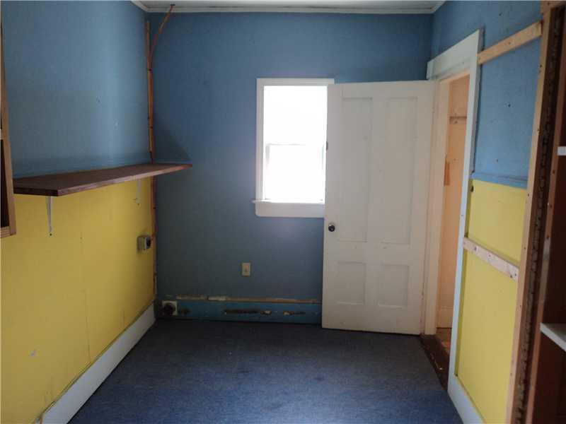 6 Elm Street Kennebunk, ME 04043 - Photo 19 of 29 Bedroom.