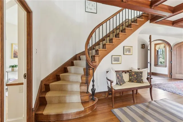 $2,050,000 | 918 West Waldheim Road, Pittsburgh, PA 15215