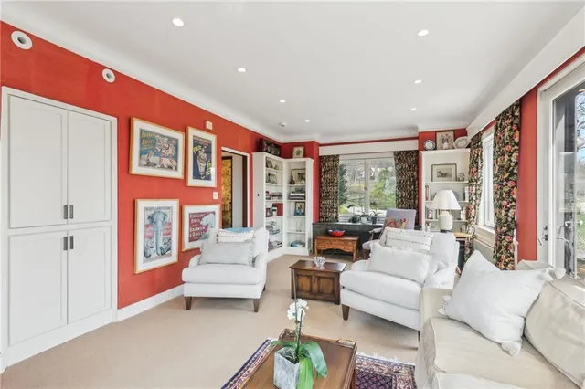 $2,050,000 | 918 West Waldheim Road, Pittsburgh, PA 15215