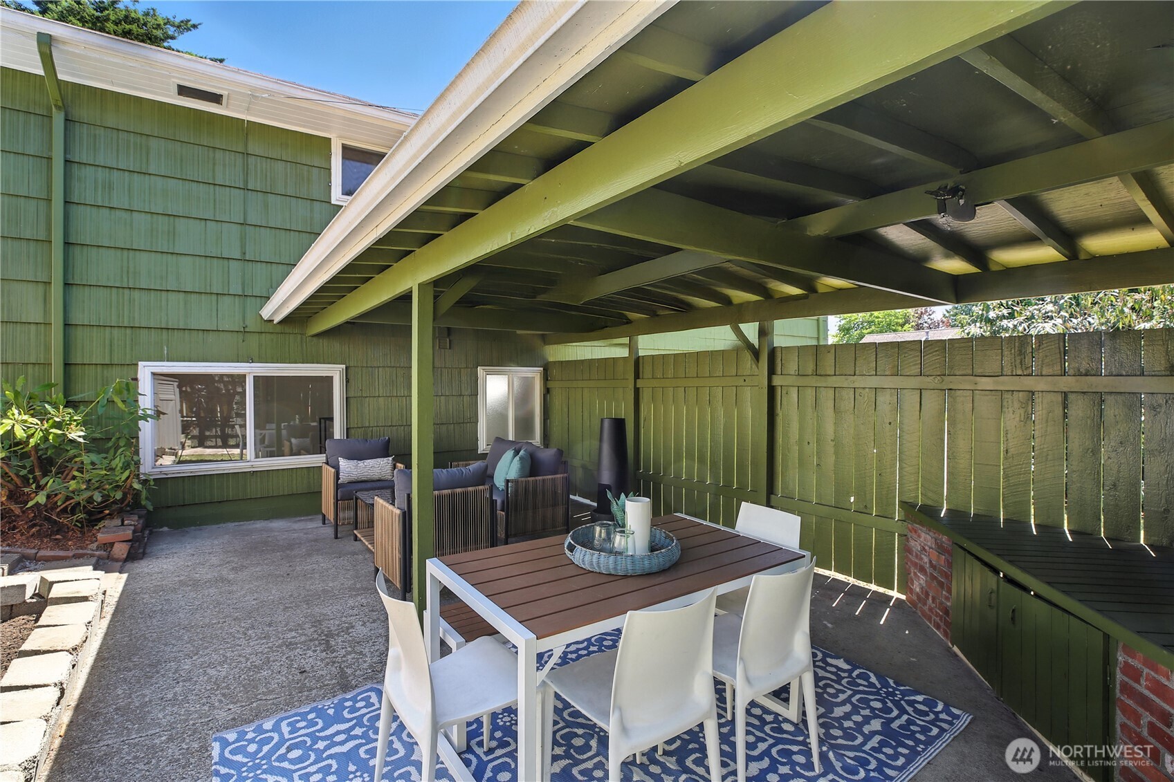 8457 Renton Avenue South Seattle, WA 98118 - Photo 31 of 35 Gallery Image 31